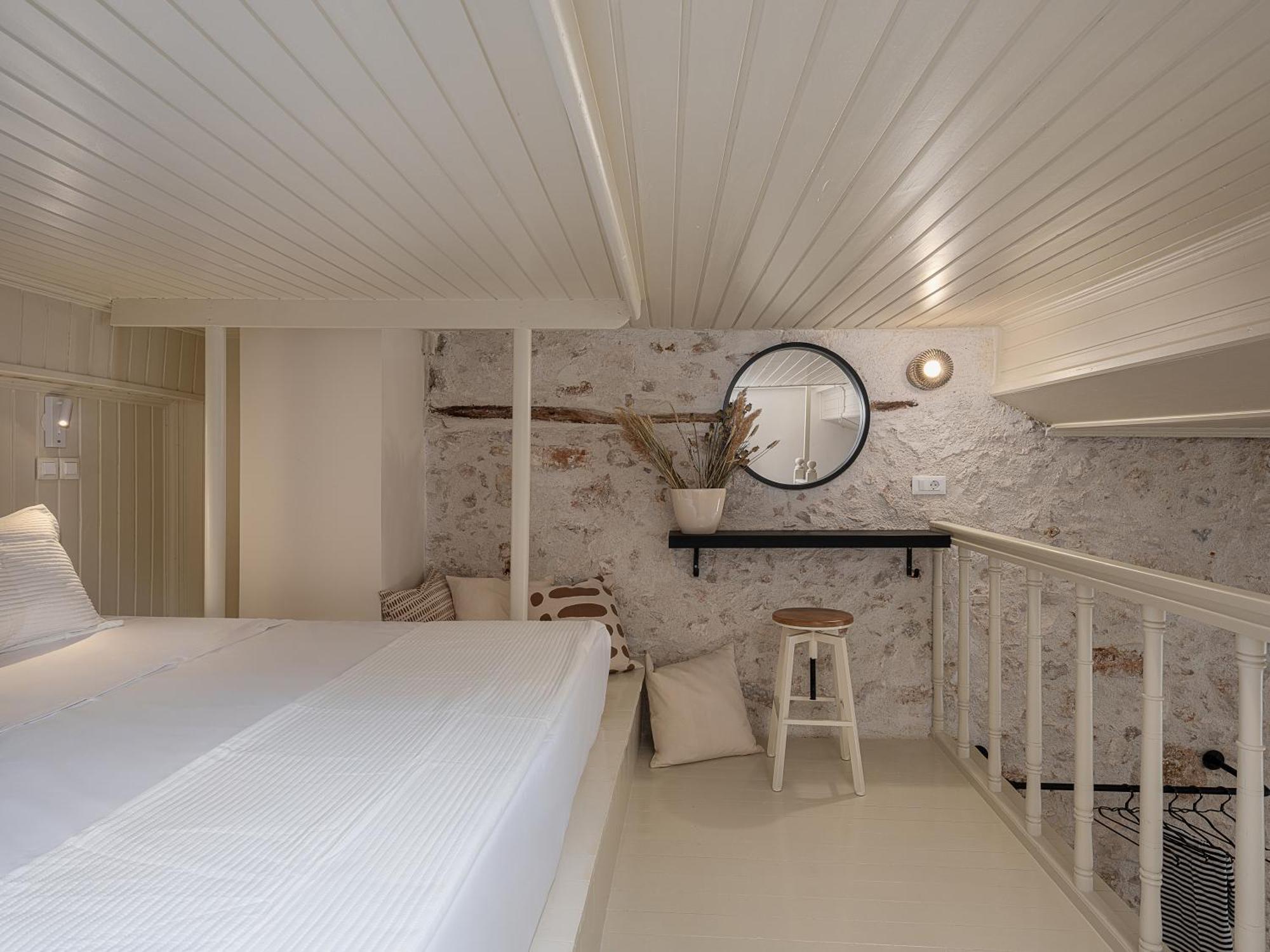 Faedra Residence Chrissi Akti Chania Exterior foto